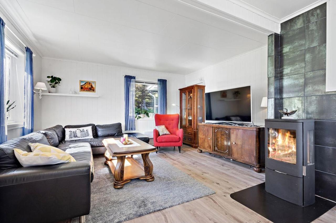 Villa Selmas Hus à Krystad Extérieur photo